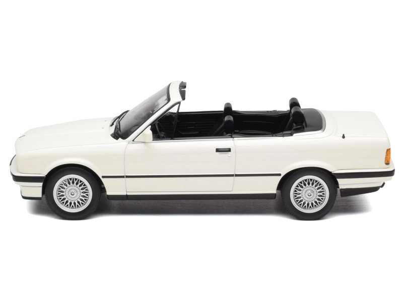 1/18 Norev 1991 BMW 3-Series 325i (E30) Cabriolet (Alpine White