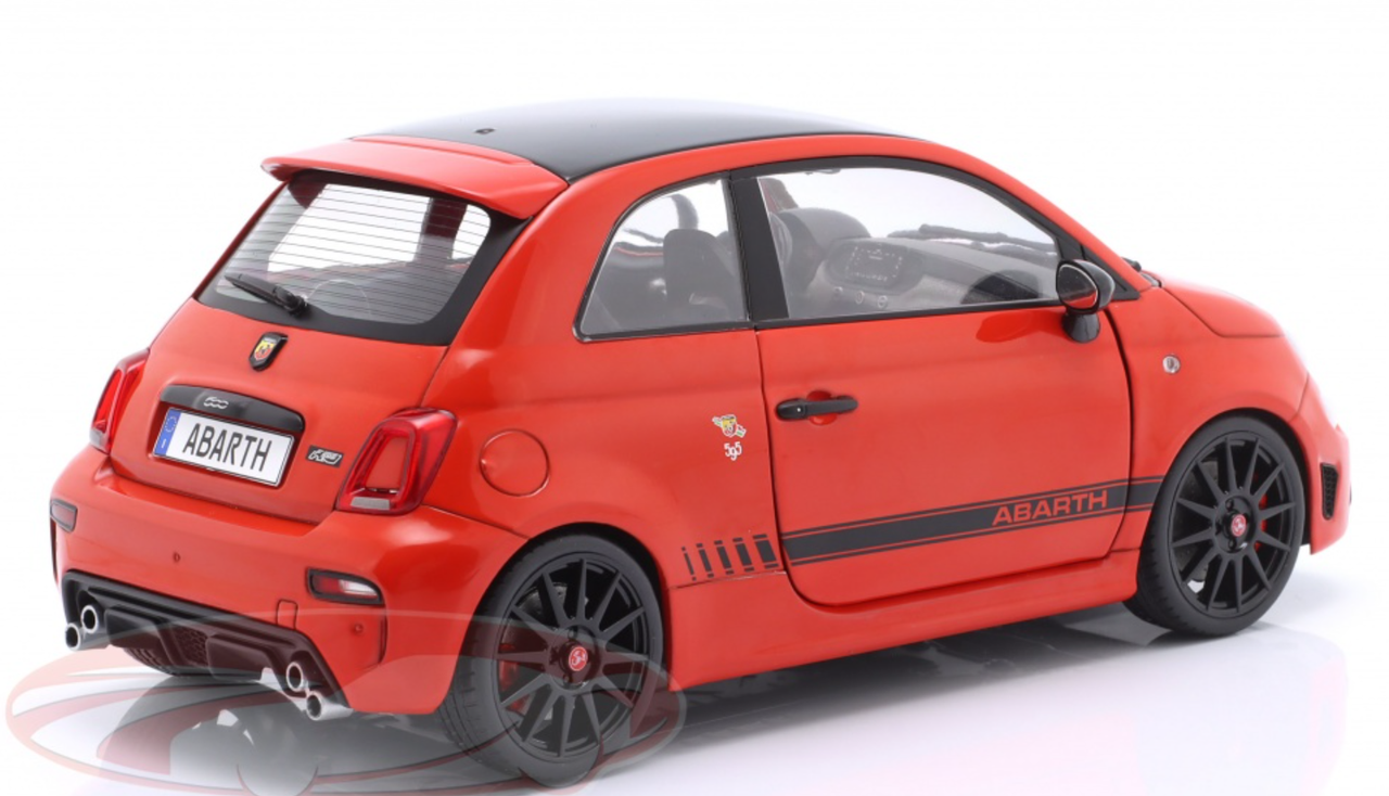 1/18 Solido 2022 Fiat F595 Abarth (Rosso Maranello Red 1/18 Solido 2022 Fiat F595 Abarth (Rosso Maranello Red