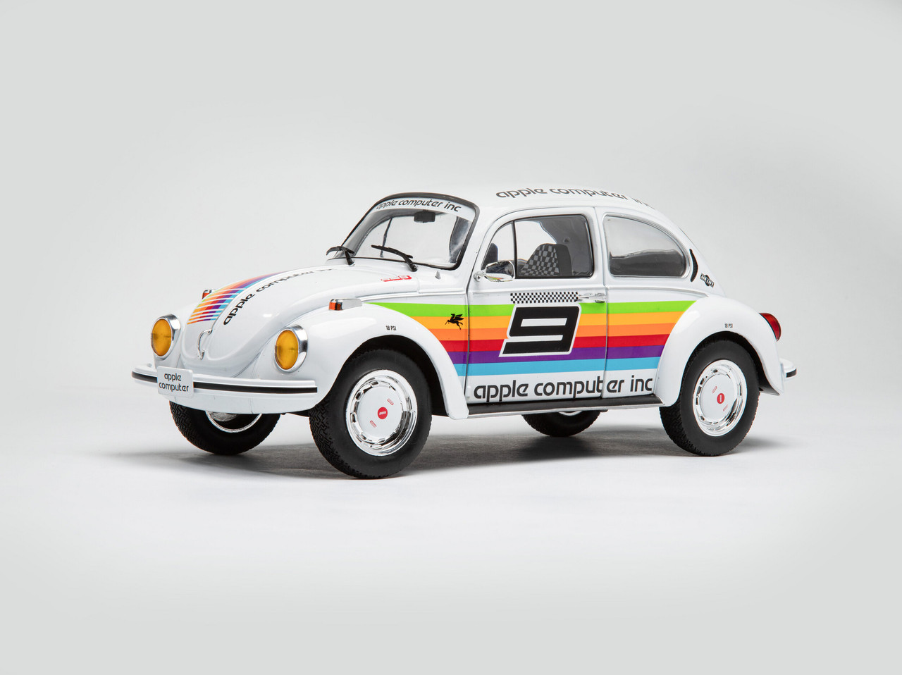 1/18 Solido 1975 Volkswagen Beetle 1303 K3 Tribute #9 (White