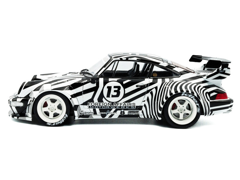 1/18 Solido 2022 Porsche 911 RWB 