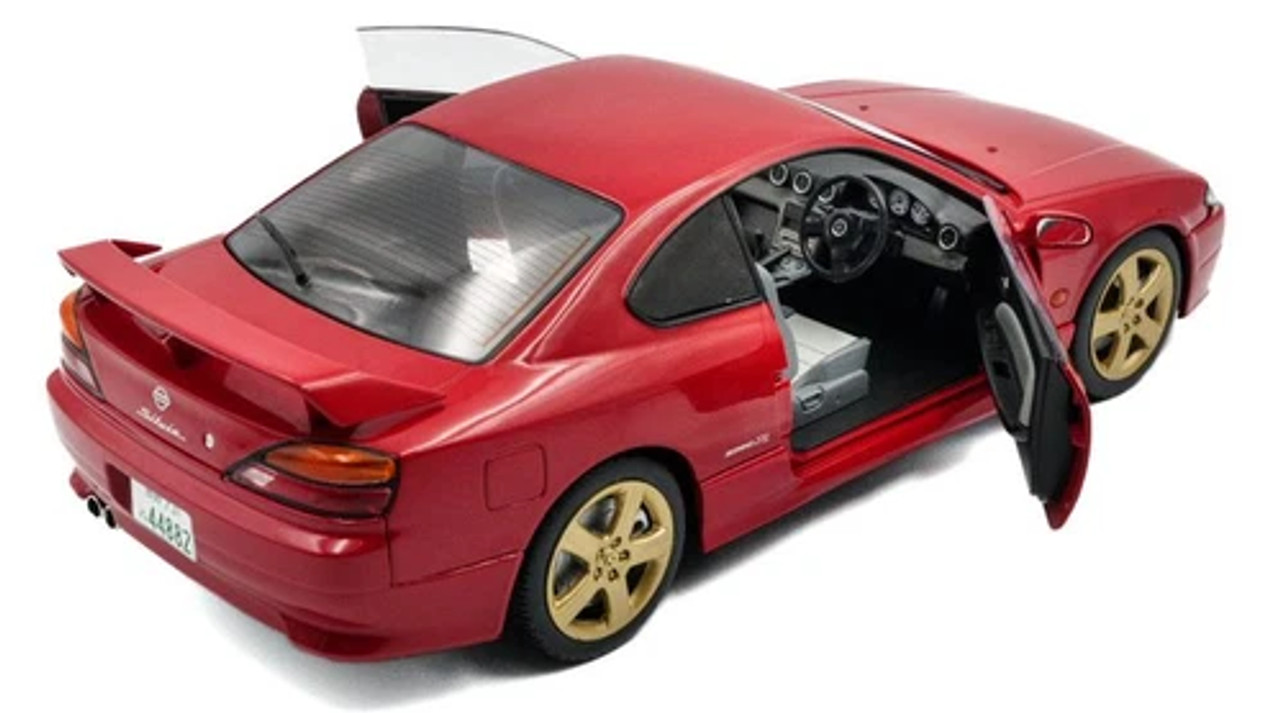 ソリド 1/18 日産 シルビア S15 SPEC-R エアロ 1999 レッド ソリド 1/18 日産 シルビア S15 スペックR エアロ 1999 レッド