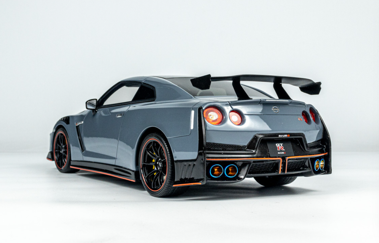 1/18 Kyosho 2024 Nissan Skyline GT-R GTR R35 Nismo Special Edition (Grey) Car Model