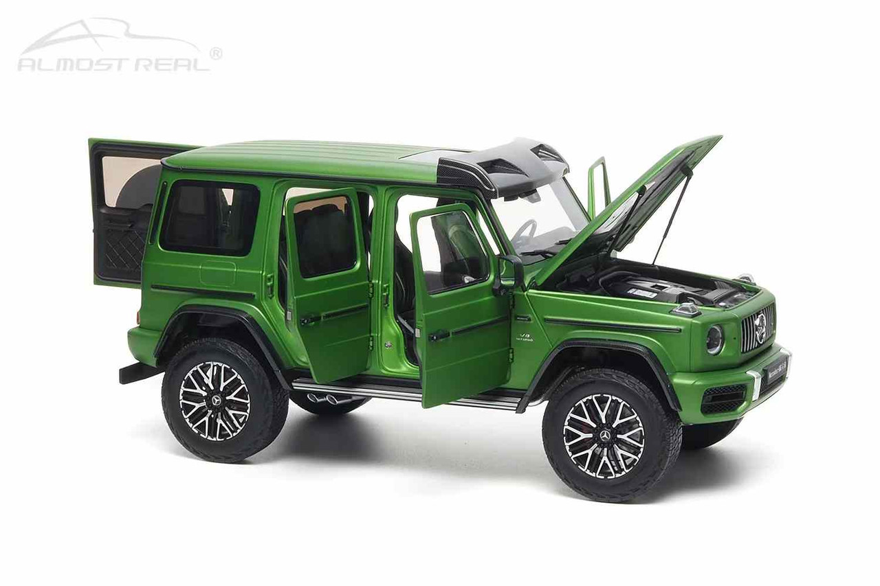 Modèle Réduit 1:18 Mercedes AMG G63 4x4² 2023 - Almost Real - Neuf Gris