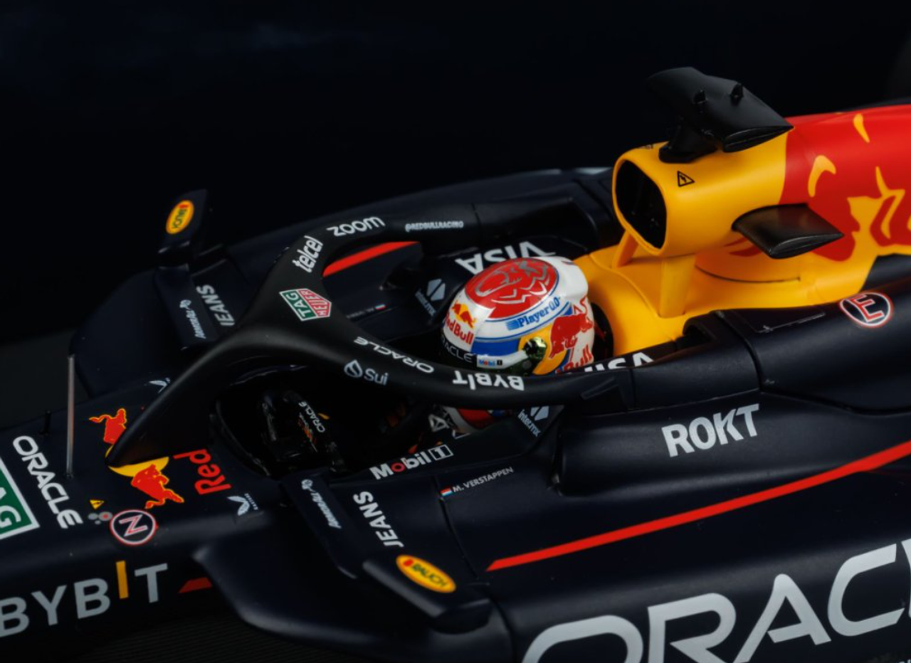1/18 Minichamps 2024 Formula 1 Oracle Red Bull Racing RB20 Max Verstappen #1 Winner Imola GP Car Model