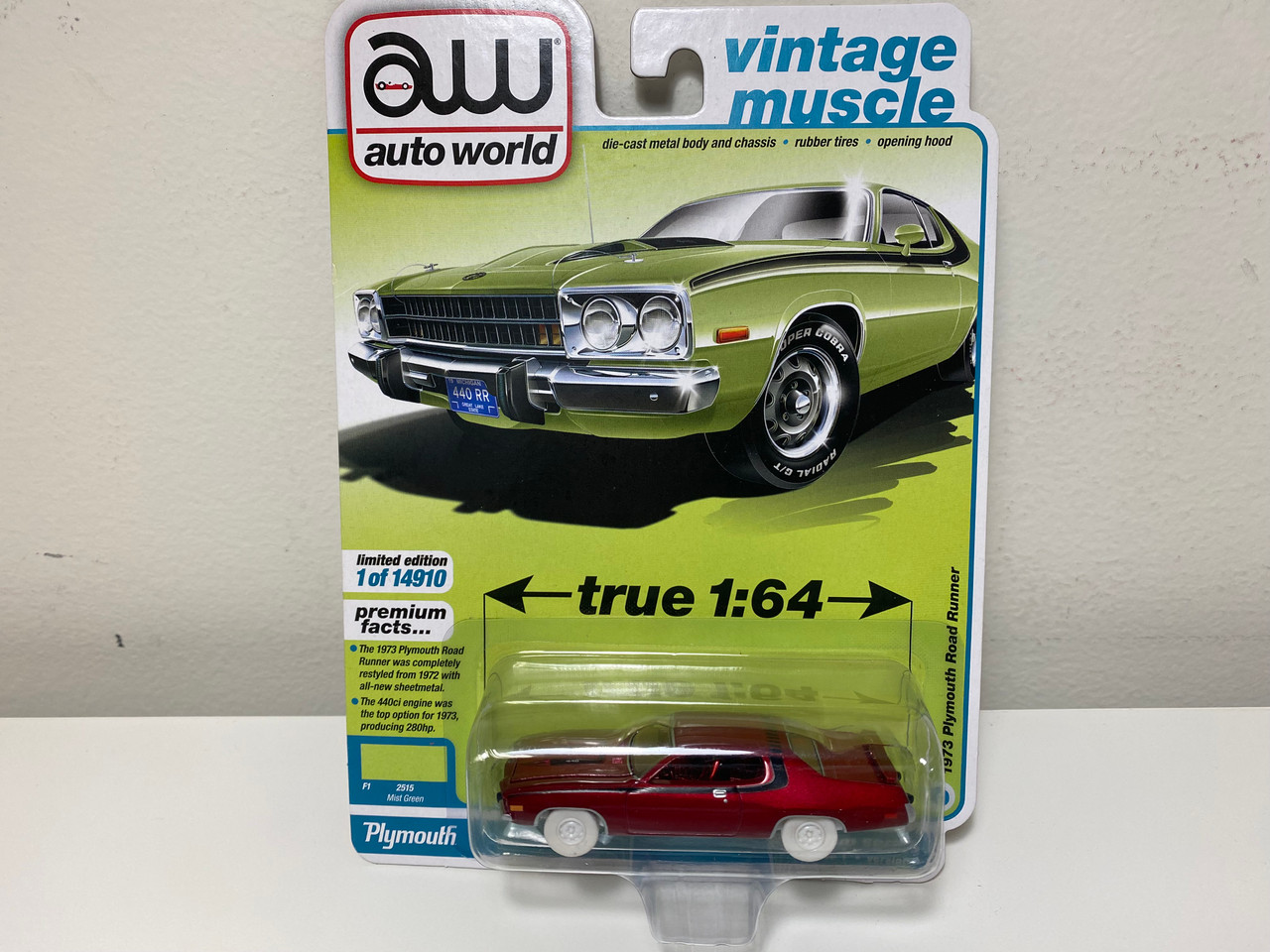 CHASE CAR 1/64 Auto World 1973 Plymouth Road Runner 440 (Gloss Red