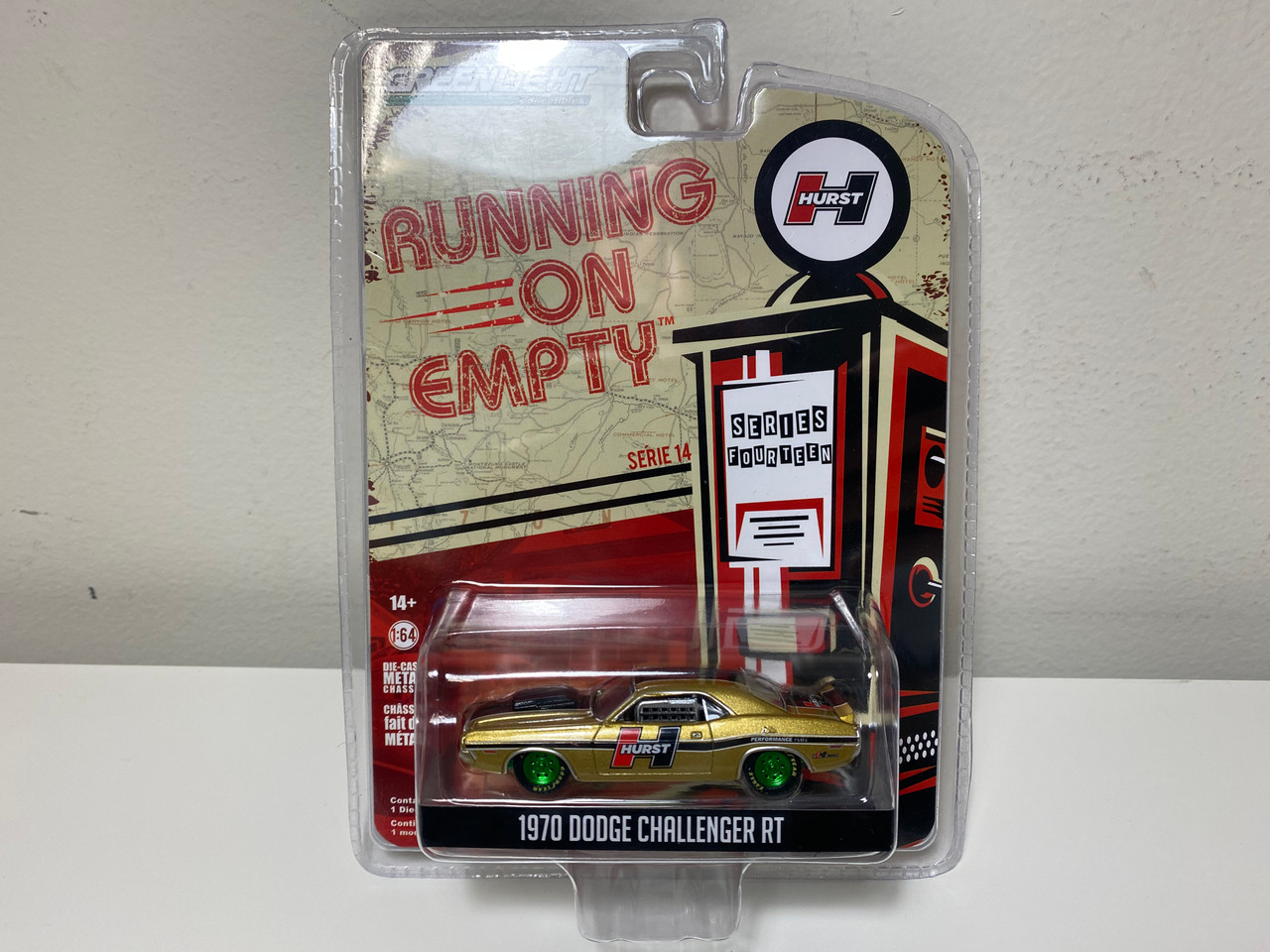 CHASE CAR 1/64 Greenlight 1970 Dodge Challenger R/T (Gold