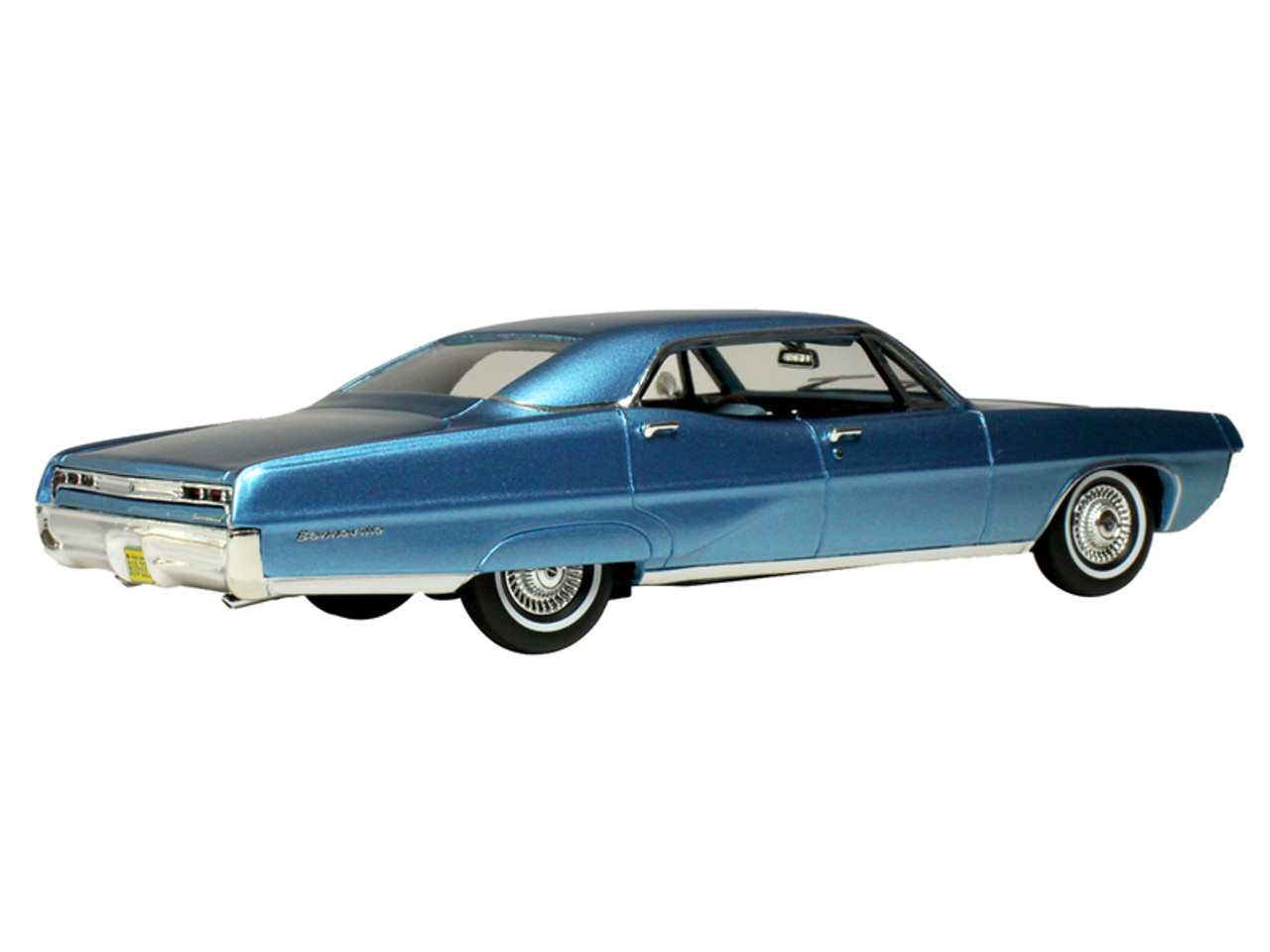 sho． 1967 Pontiac Bonneville Tyrol Blue Metallic with Blue