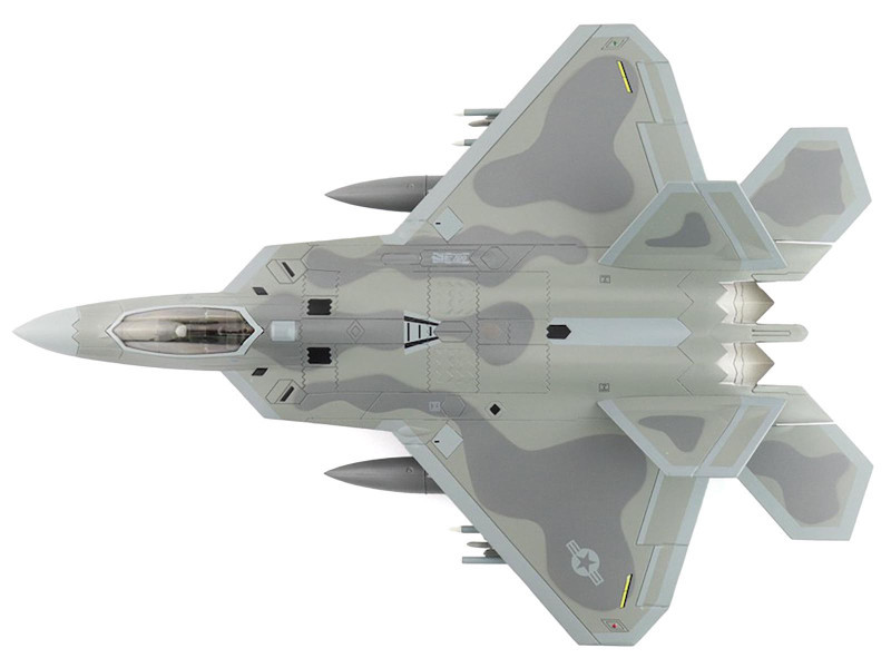 Lockheed F-22 Raptor Stealth Aircraft 