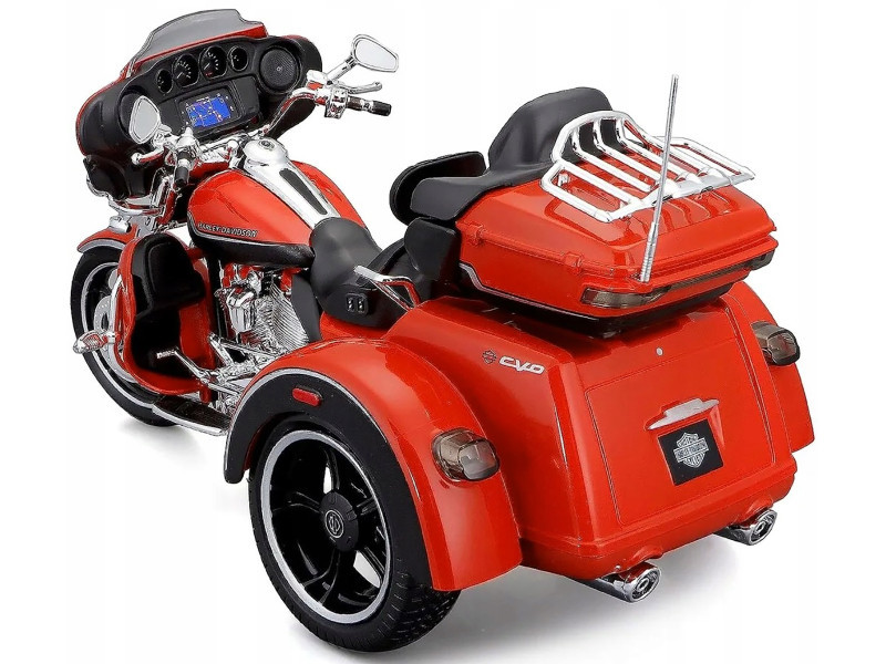 2021 Harley Davidson CVO Tri Glide Motorcycle Orange 