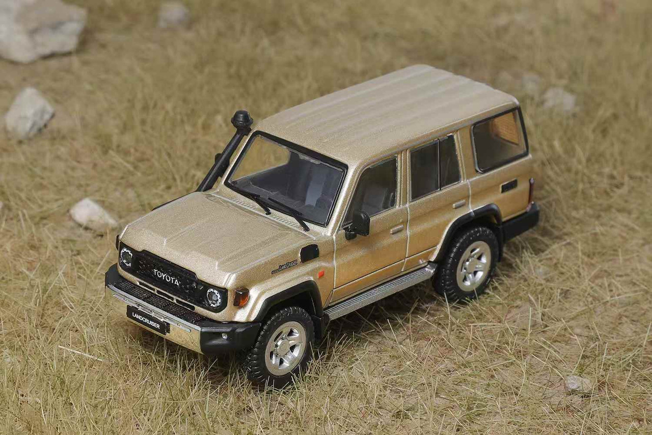 1/64 LCD Toyota Land Cruiser LC70 (Champagne) Diecast Car Model