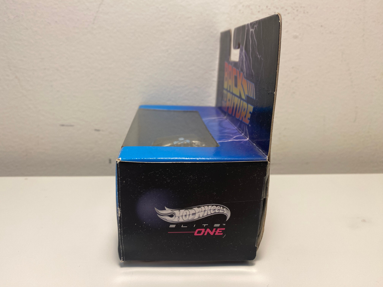 1/50 Hot Wheels Elite Back To The Future Time Machine DMC DeLorean