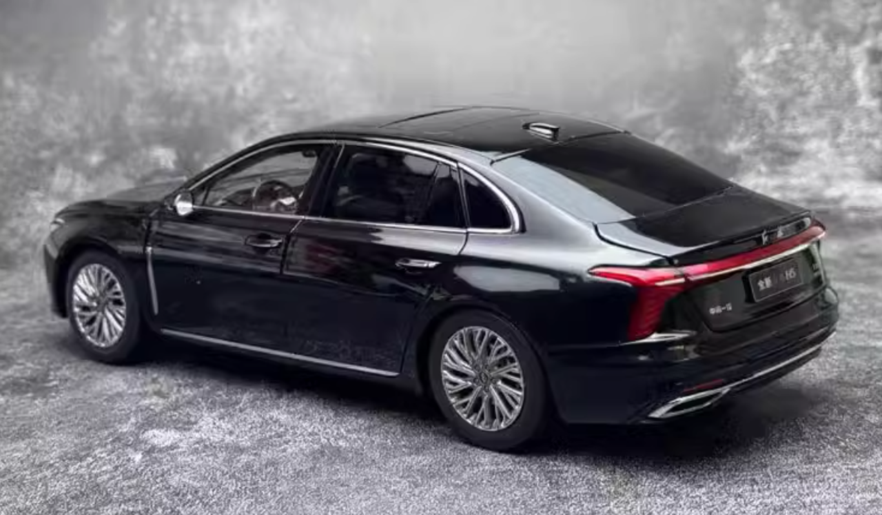 1/18 Dealer Edition 2023 Hongqi H5 (Black) Diecast Car Model