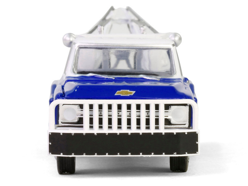 1969 Chevrolet C30 Dually Wrecker Tow Truck 