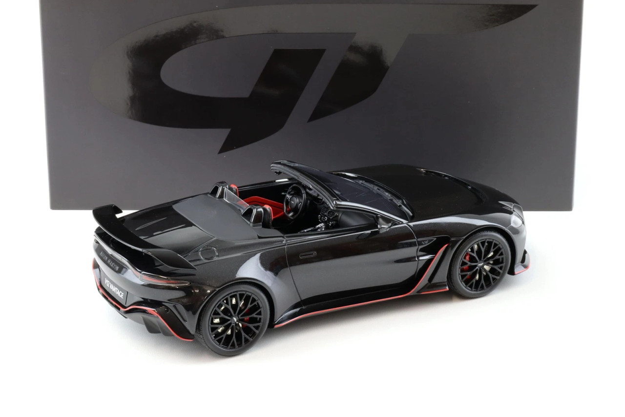 1/18 GT Spirit 2023 Aston Martin V12 Vantage Roadster (Onyx Black