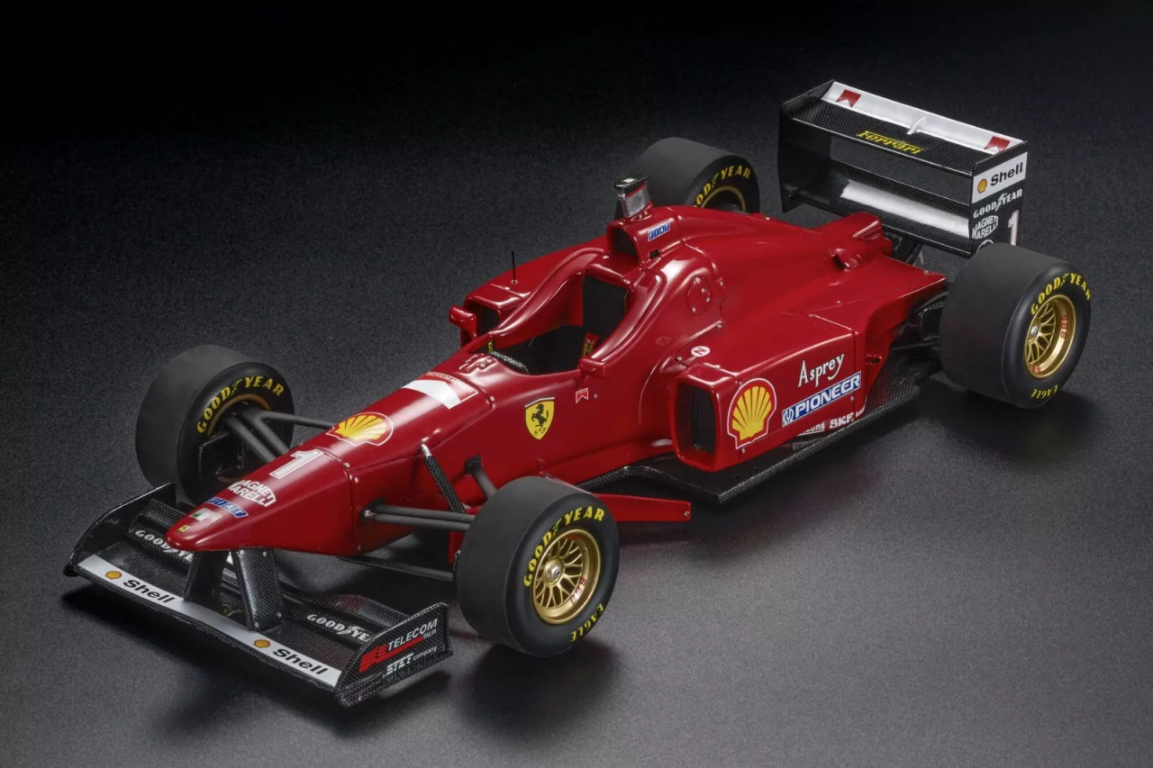 1/18 GP Replicas 1996 Formula 1 Michael Schumacher Ferrari F310 #1 Winner Italian GP Car Model