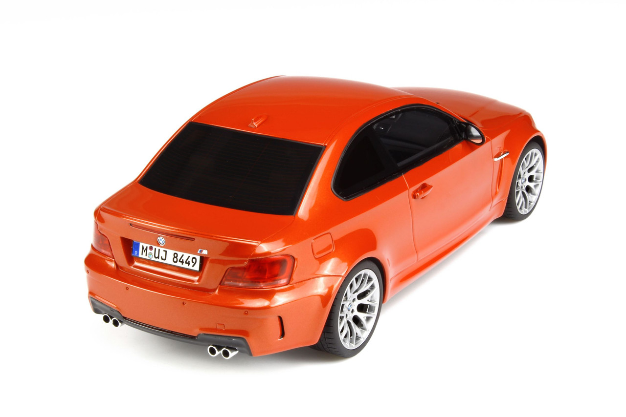 1/18 GT SpiritGTS Models  1M クーペ 1/18 GT Spirit GTSpirit BMW 1M Coupe E82 (Orange) Resin Car Model