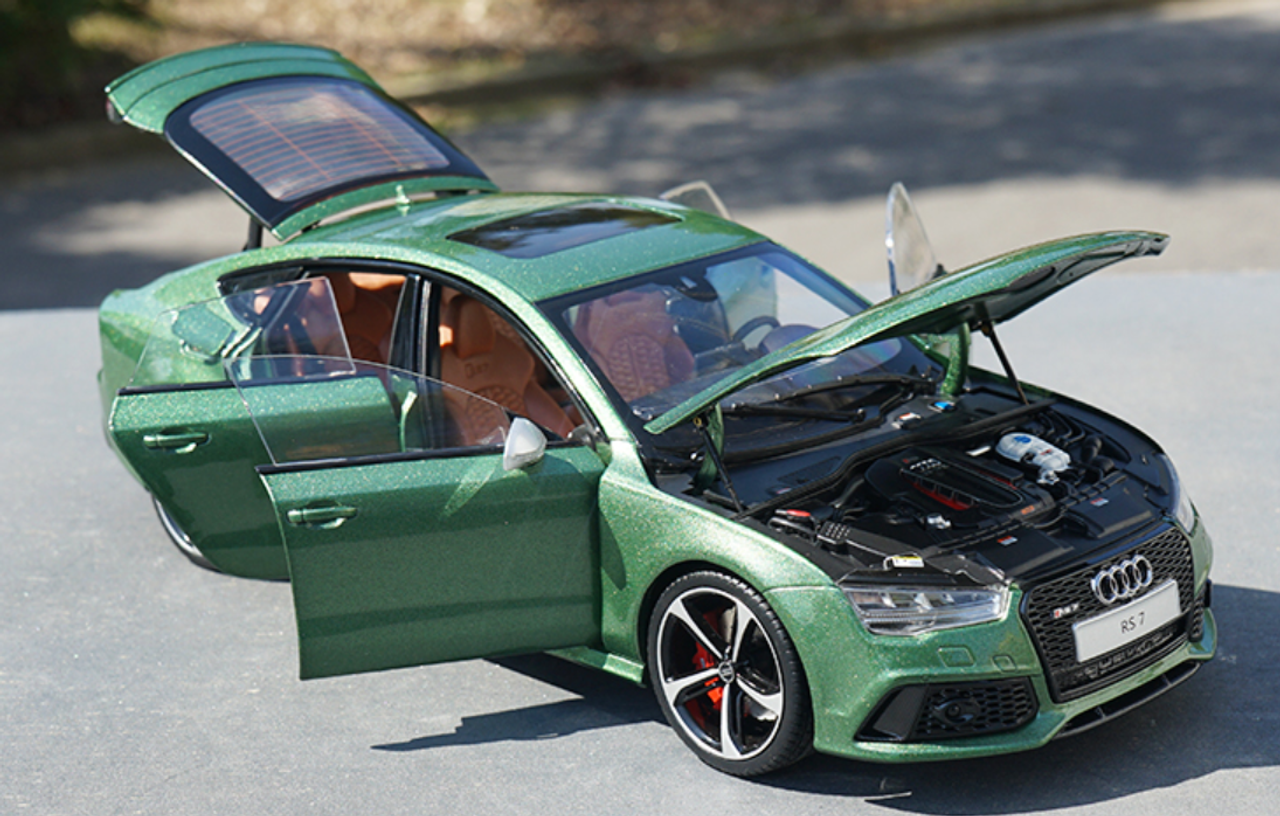 1/18 Audi RS7 (Green Metallic) Fully Open Diecast Car Model