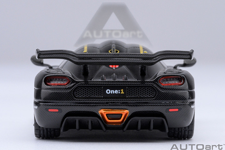 1/64 AUTOart Koenigsegg One: 1 (Clear Carbon Fiber with Gold
