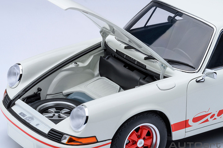 1/18 AUTOart Porsche 911 Carrera 2.7 RS (Grand Prix White with Red