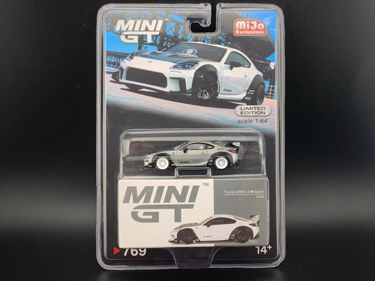 ミニカー MINI GT LBWK LFA CHROME 1/64 MINI GT LBWK LFA CHROME 1/64 ミニカー MINI GT LBWK LFA CHROME 1/64
