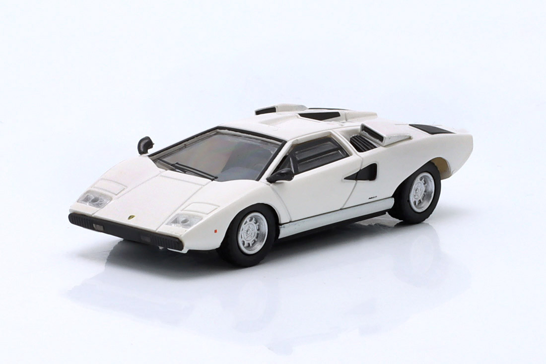 1/87 Minichamps 1974 Lamborghini Countach LP 400 (White) Car Model