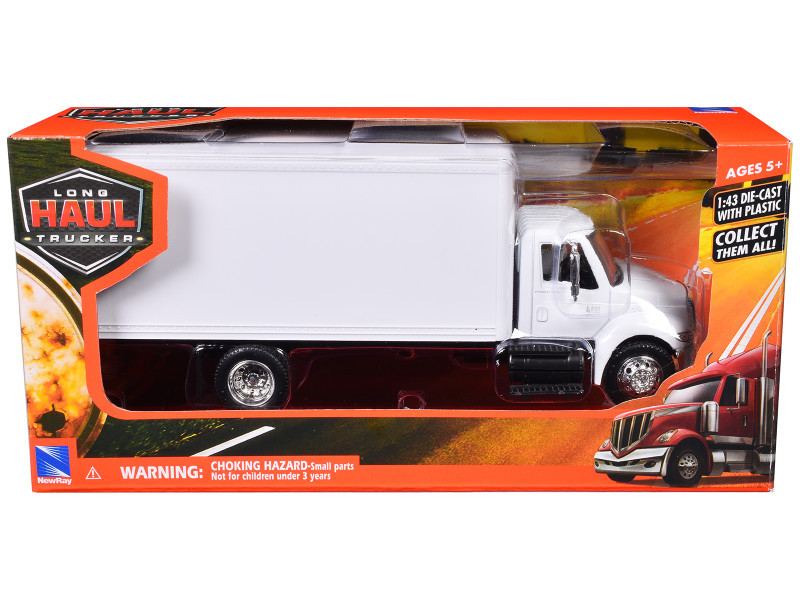 International 4200 Box Truck White 