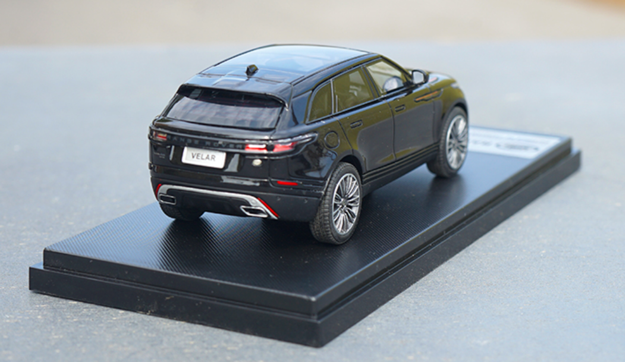 1/43 Dealer Edition Range Rover Land Rover Velar (Black) Diecast Car Model