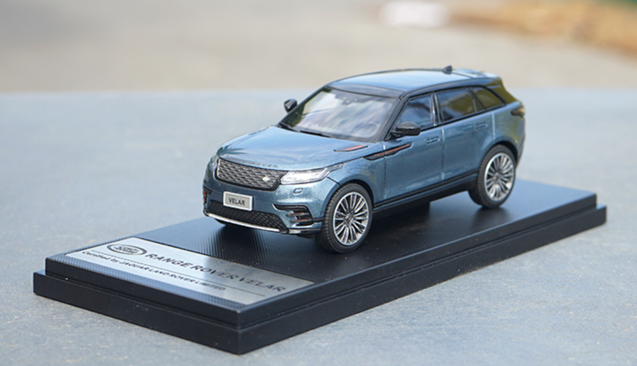 1/43 Dealer Edition Range Rover Land Rover Velar (Blue) Diecast Car Model