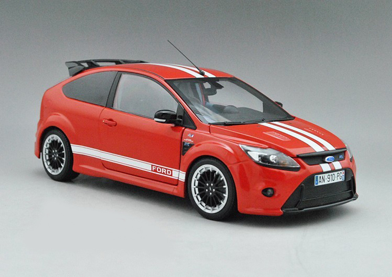Ford Focus RS WRC09 限定版ミニカー 1:18 Sun Star 1/18 Ford Focus Rs 2012 43 Ken Block Limited
