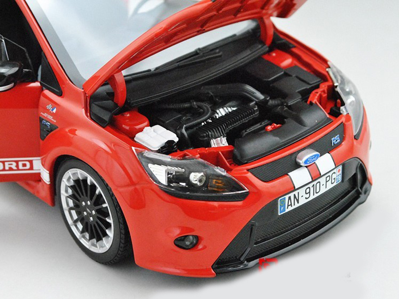 Ford Focus RS WRC09 限定版ミニカー 1:18 1:18 Ken Block Ford Focus RS Rally -- 2010 Rally Day Show