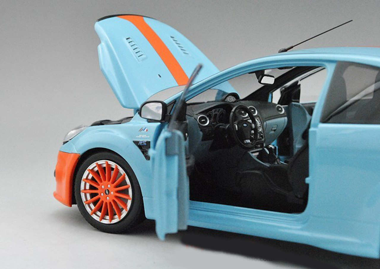 1/18 Minichamps Ford Focus RS 500 LE MANS Classic Edition (Blue w/ Orange Stripe) Diecast Car Model