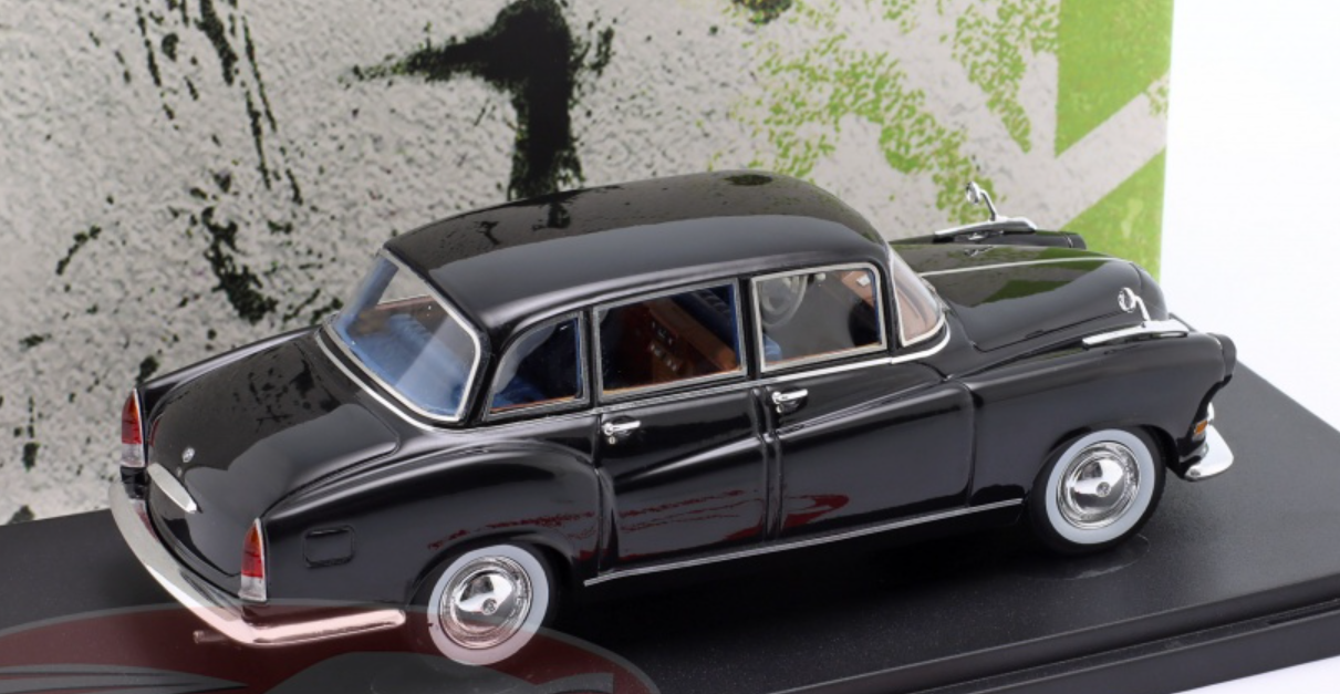 Maquette BMW 505 Pullmann Ghia Blanche 1955 - Échelle 1/43 Par AutoCult