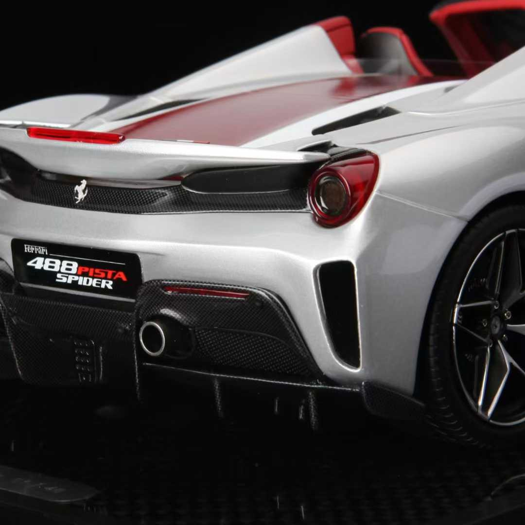 1/18 BBR Ferrari 488 Pista Spider (Nurburgring Silver) Car Model