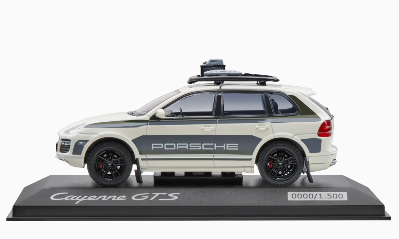 1/43 Dealer Edition Porsche Cayenne GTS (E1) Show Car Car Model