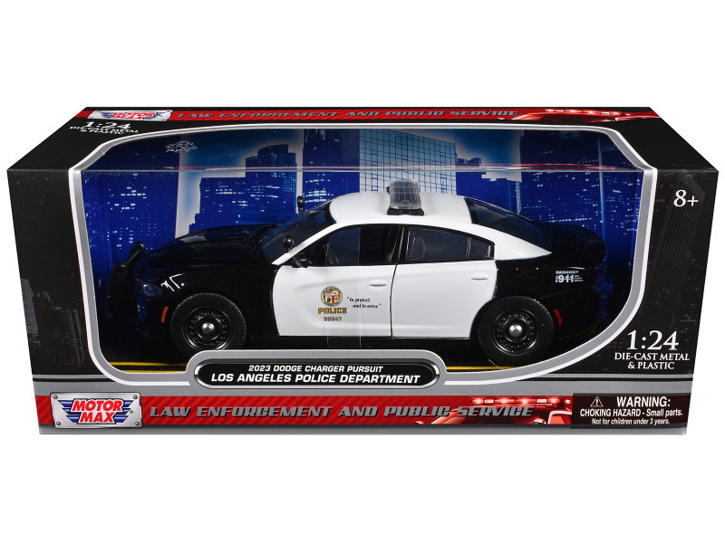 A 1/24 Motormax 2023 Dodge Charger Pursuit Police Car 