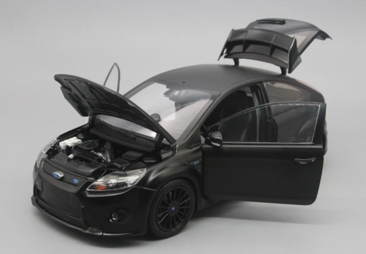 1/18 Minichamps FORD FOCUS RS 500 LE MANS CLASSIC EDITION (MATTE BLACK) Diecast Car Model