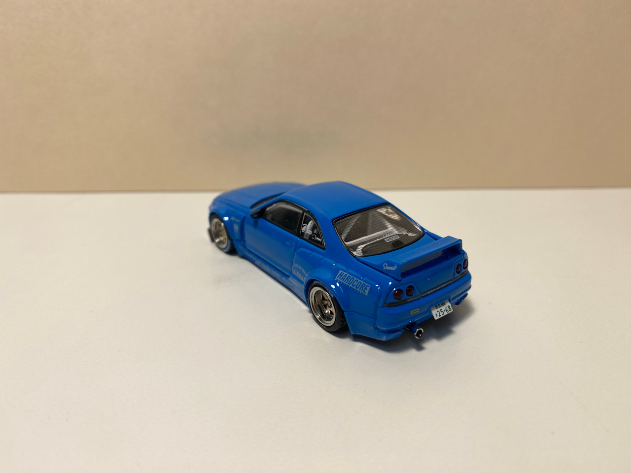 INNO64 1:64 Scale Nissan Skyline GT-R R33 Pandem / Rocket Bunny