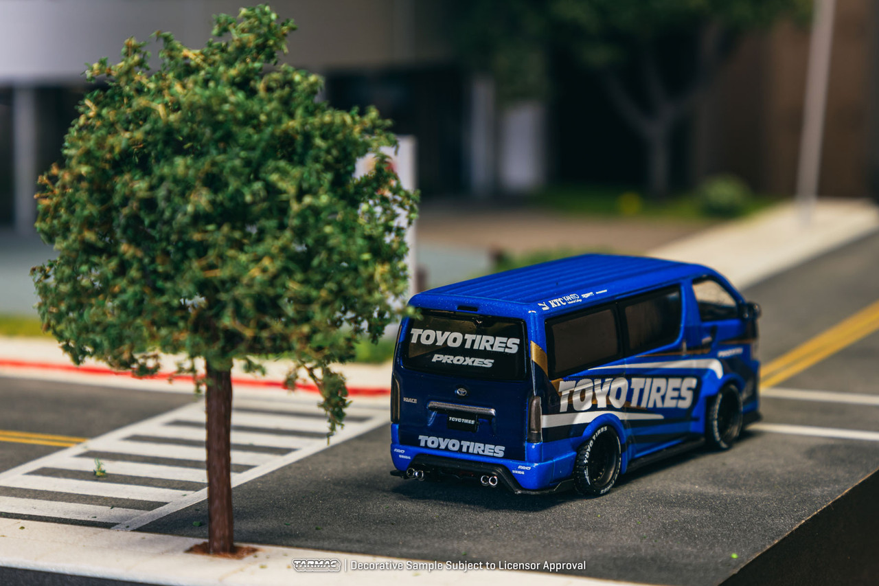 ポップスター 1/64 Tarmac Works Toyota Hiace Widebody Toyo Tires Diecast Car