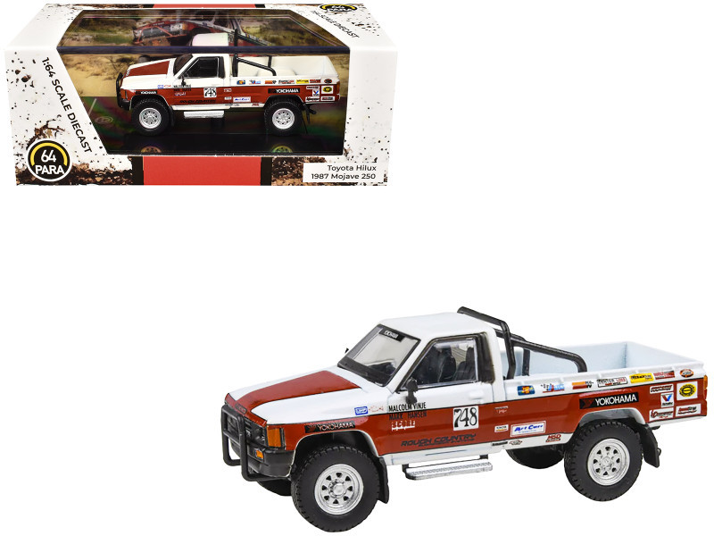 1/64 Paragon 1987 Toyota Hilux Single Cab Mojave 250 Diecast Car Model