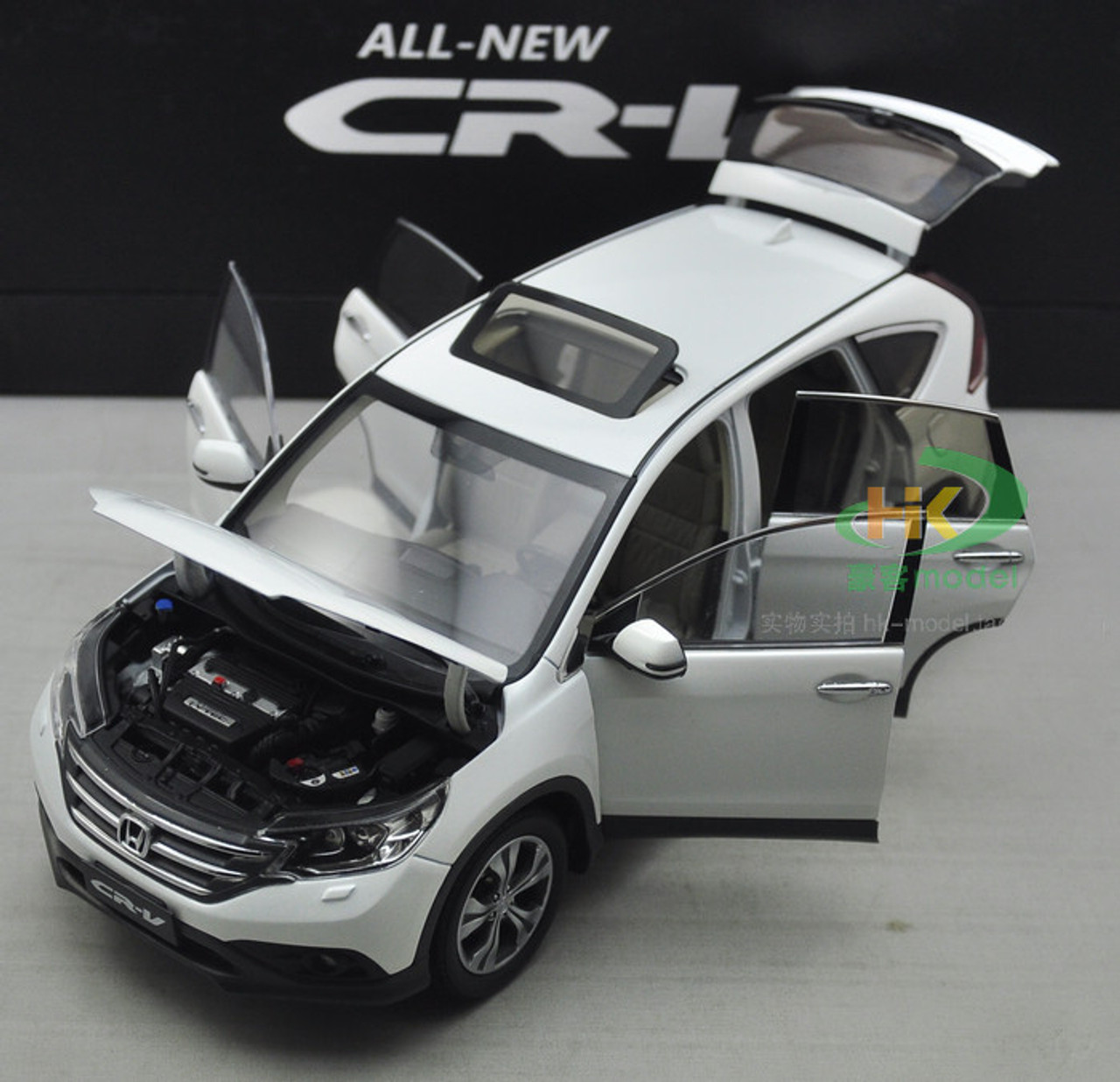 1/18 Dealer Edition Honda CR-V CRV (White) 4th generation (2012–2016) DIECAST CAR MODEL