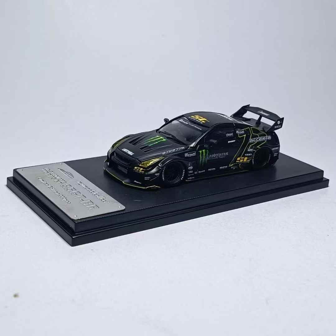 1/64 MC Nissan Skyline GT-R GTR R35 LB Works 35GT-RR (Matte Black