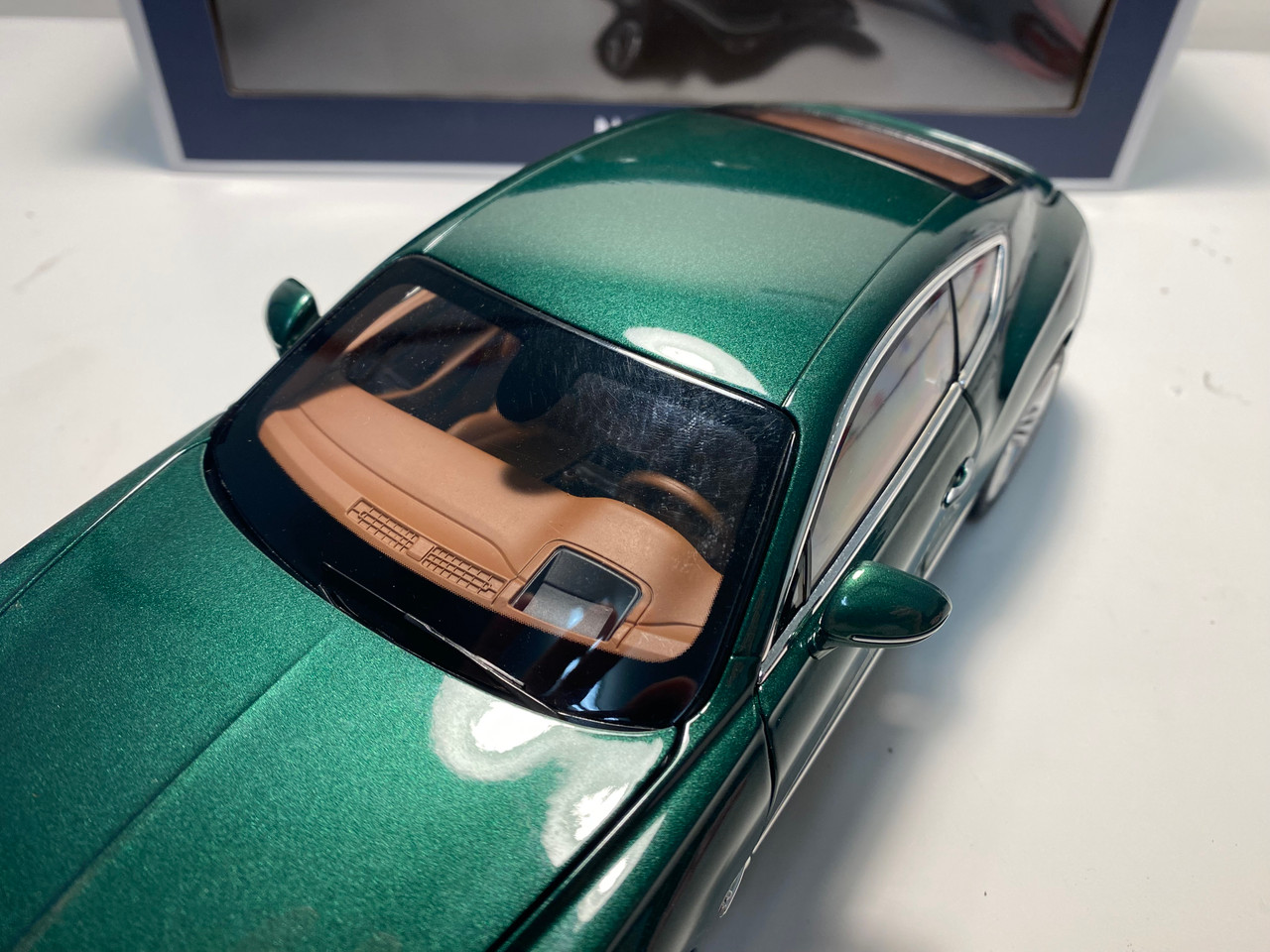 USED NO BOX AS-IS 1/18 Norev 2019 Bentley Continental GT Coupe (Green) Diecast Car Model