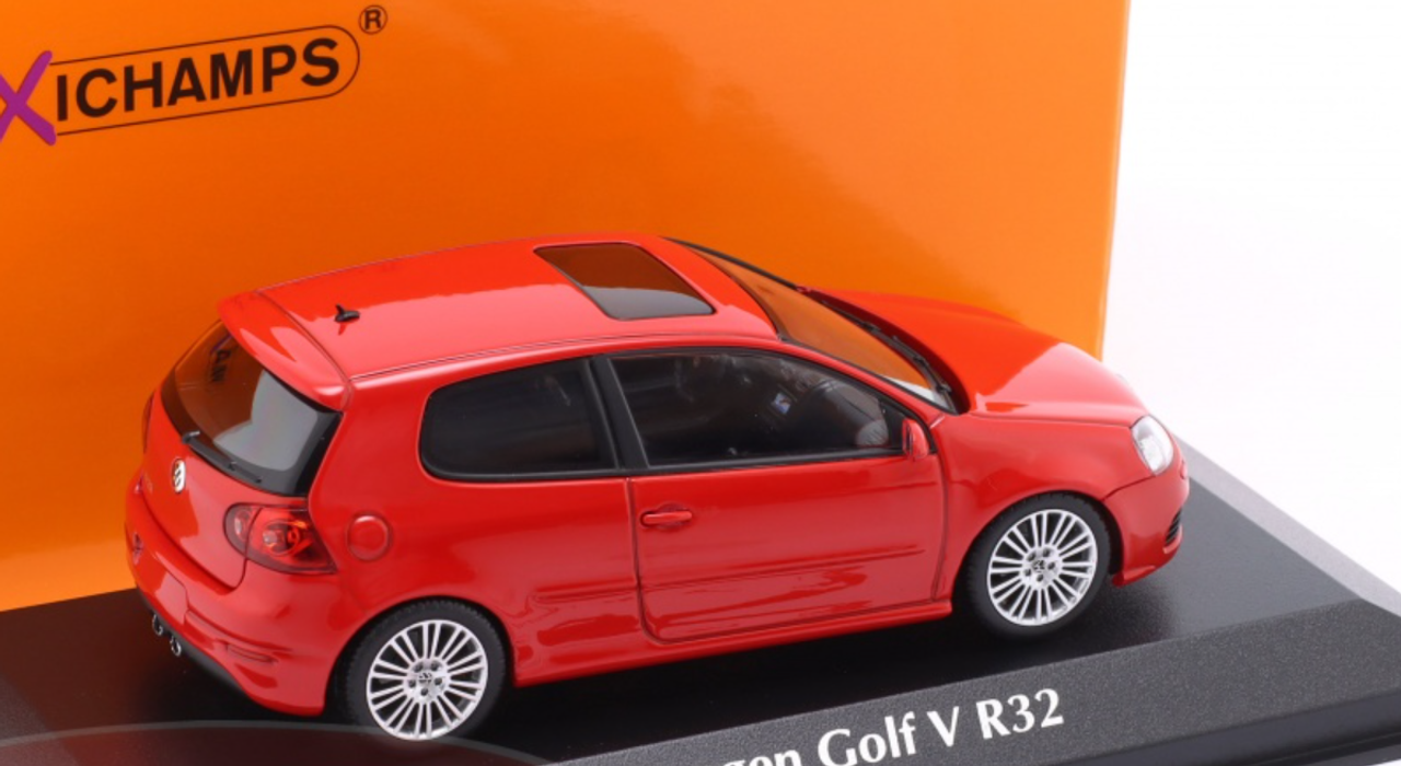 1/43 Minichamps 2005 Volkswagen VW Golf V R32 (Red) Diecast Car Model
