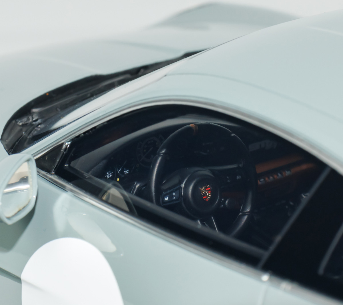 1/18 GT Spirit Porsche 911 992 S/T (Blue) Car Model - LIVECARMODEL.com