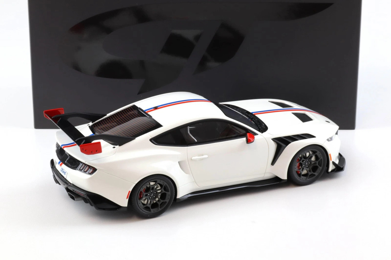 1/18 GT Spirit 2025 Ford Mustang GTD 