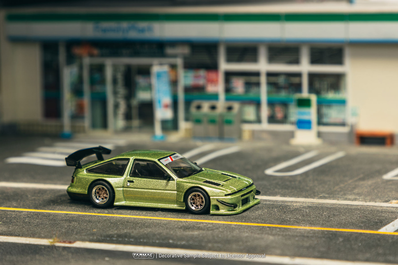 1/64 Tarmac Works Toyota Sprinter Trueno AE86 Widebody (Green