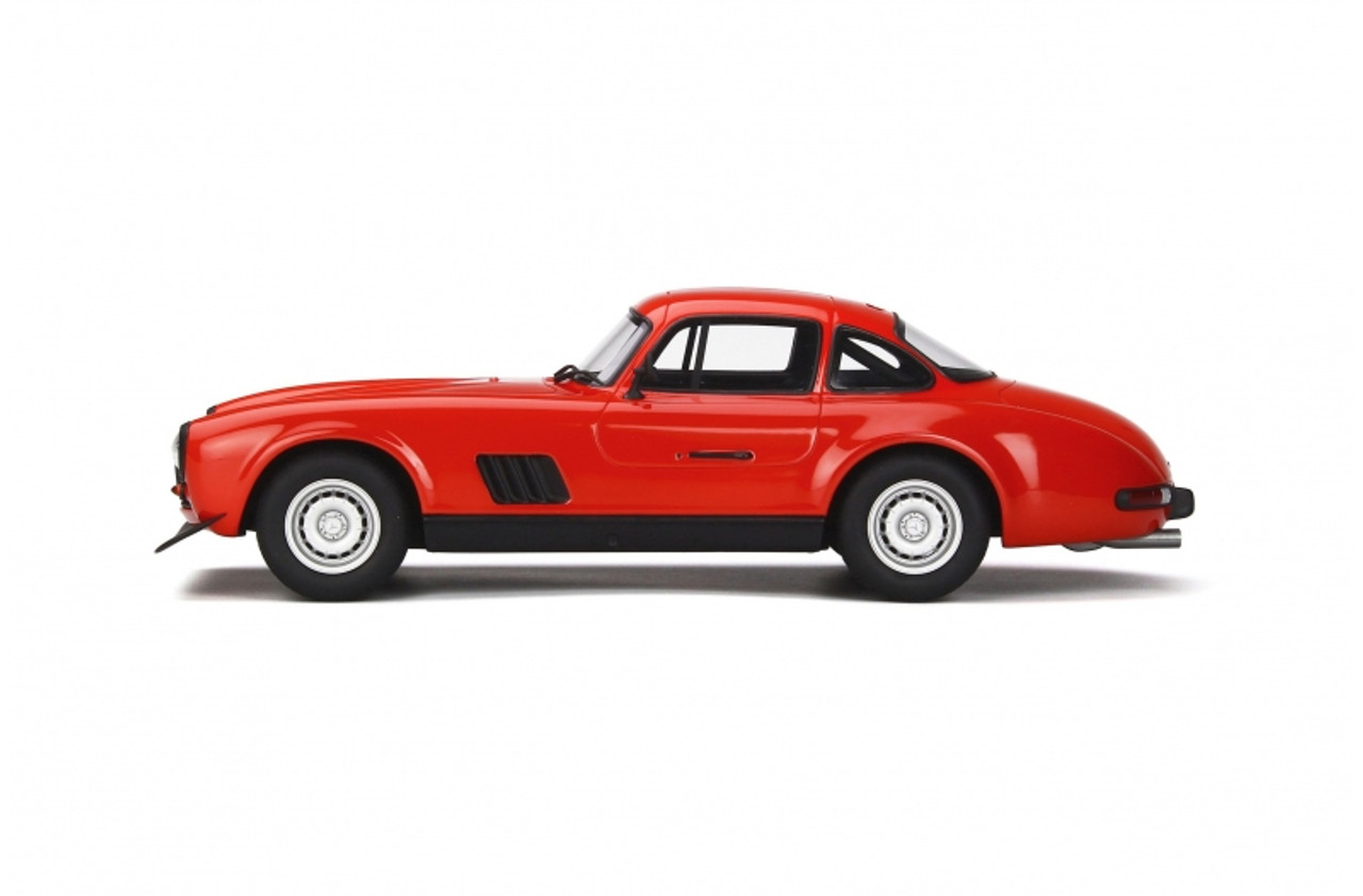 Mercedes-Benz 300SE レッド 1/18 GOC 1/18 Mercedes-Benz AMG 300 SEL W109 Red Pig Resin