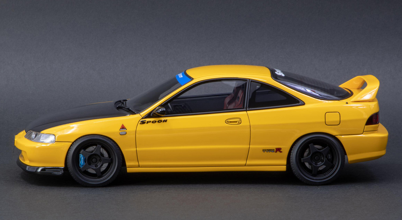 1/18 IG Ignition Model Honda Integra (DC2) Type-R (Yellow) Spoon