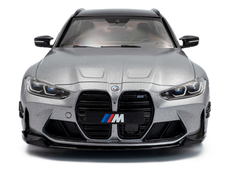 1/18  M3ツーリング G81 マットシルバー ソリド製ダイキャスト製 1/18 Solido 2024 BMW M3 G81 Touring with M Performance Parts