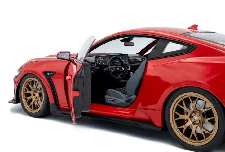 1/18 Solido 2025 Ford Shelby Mustang Super Snake (Race Red